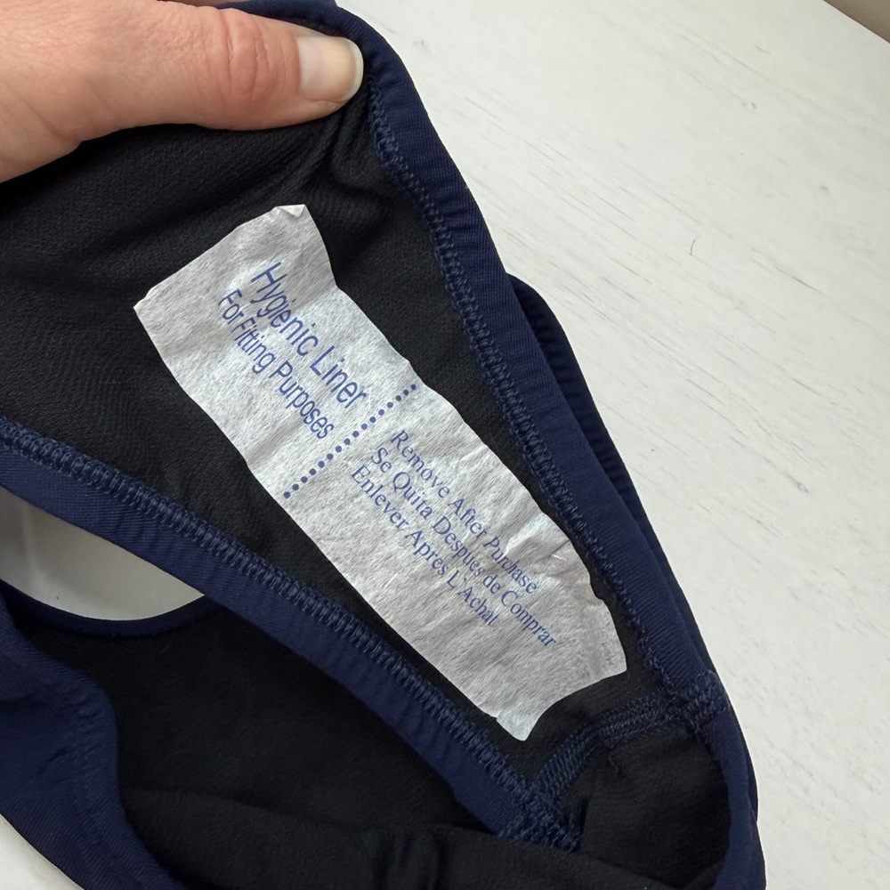 Nike Women's Hydrastrong Solid Spiderback One Piece Navy NWT - Picture 7 of 14